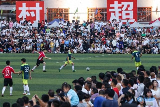 这种团结精神使得中国女足能够克服各种困难和挑战